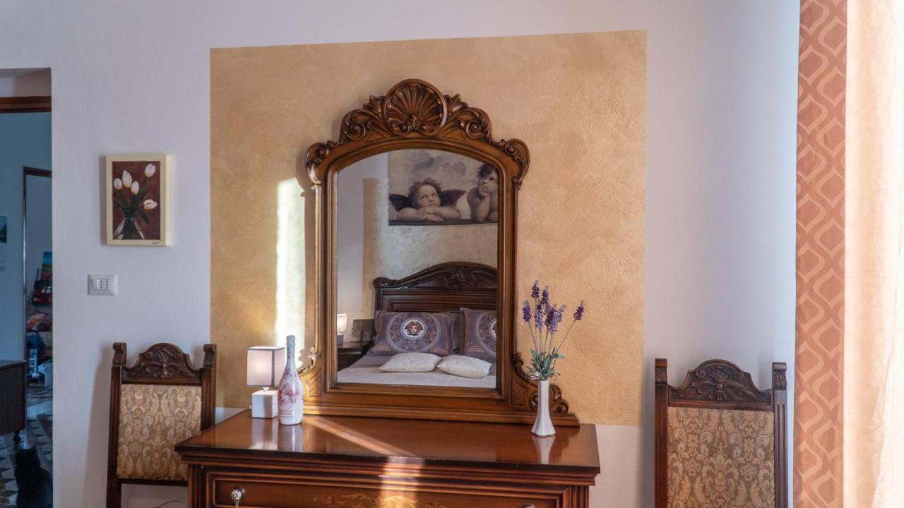 דירות Flussio Casa Sisina מראה חיצוני תמונה